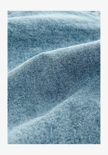 Джинсовый комбинезон