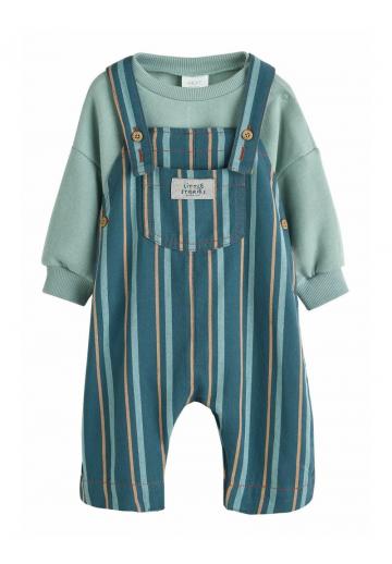 Набор одежды