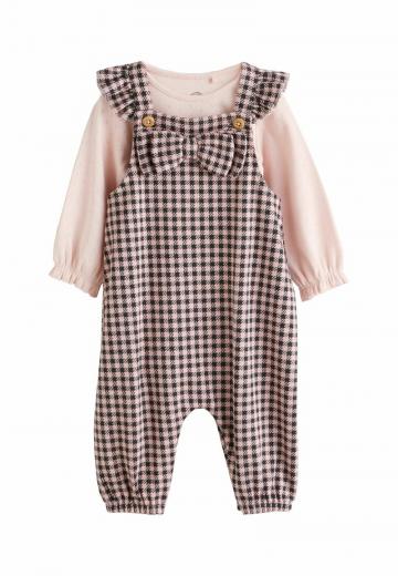 Набор одежды