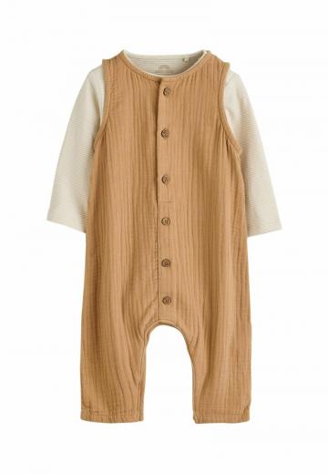 Набор одежды