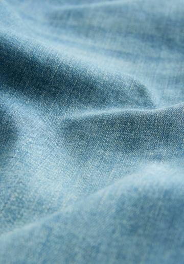 Клешеные брюки