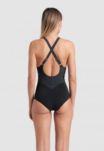 Слитный купальник