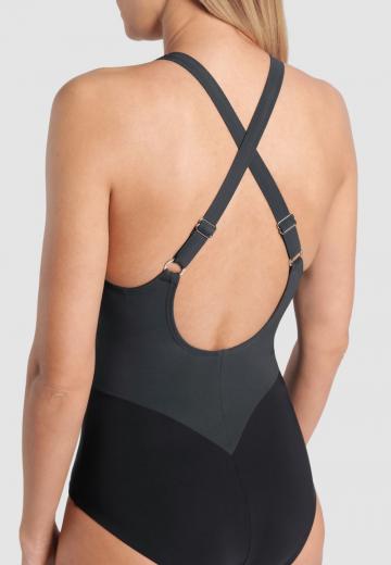 Слитный купальник