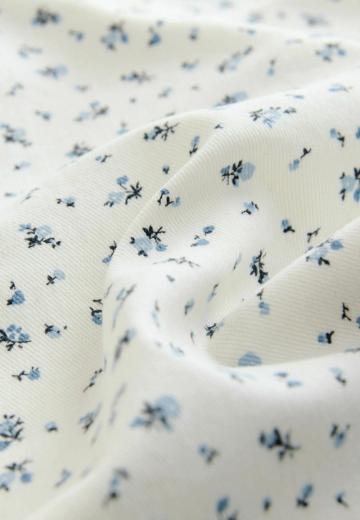 Короткие джинсы