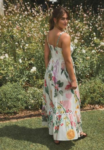 Платье без бретелек