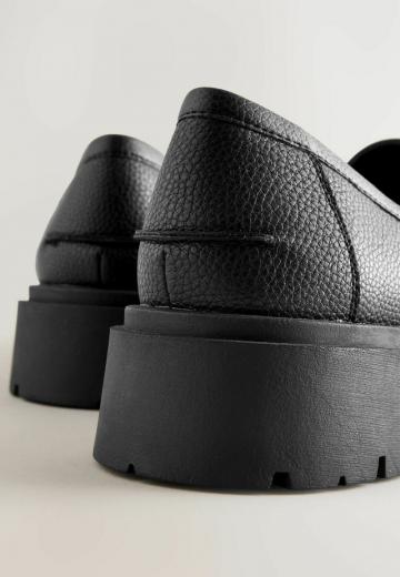 Полуботинки