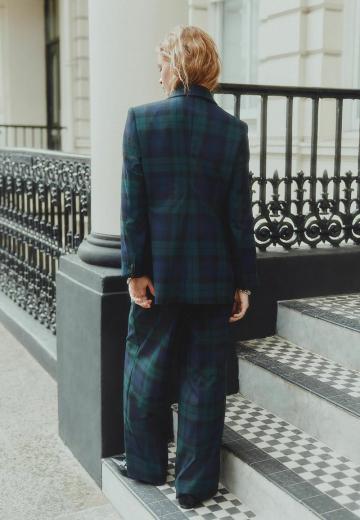 Длинный блейзер