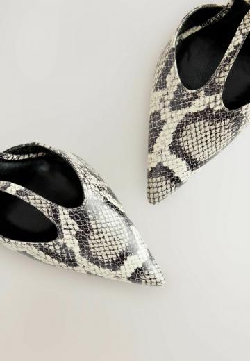 Туфли с ремешком