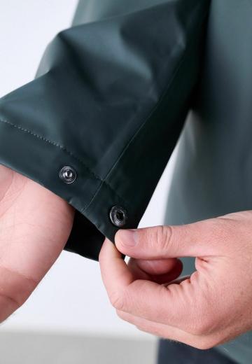 Куртка-дождевик