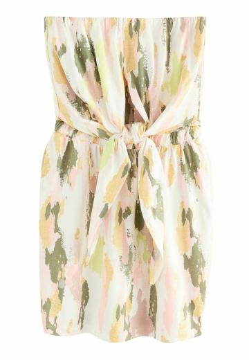 Платье без бретелек