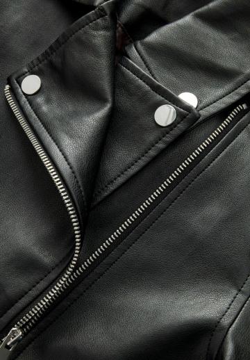 Байкерская куртка