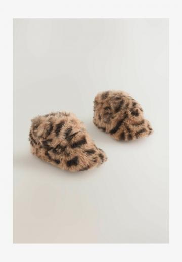 Детская обувь