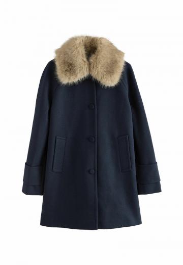 Короткое пальто