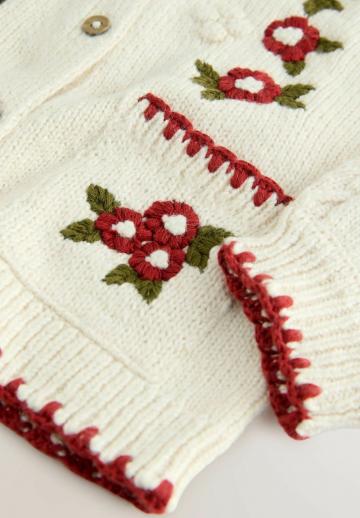 Вязаная кофта