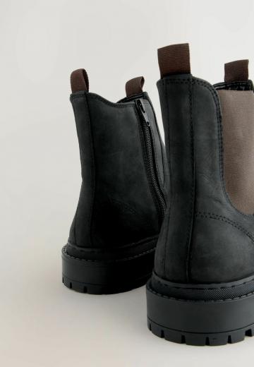 Полусапожки на платформе