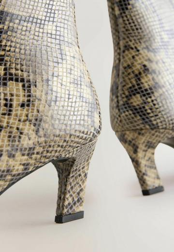 Широкие сапоги