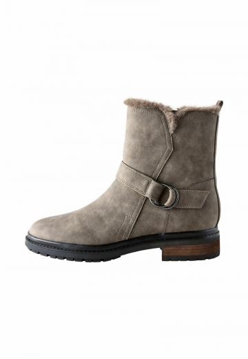 Широкие сапоги