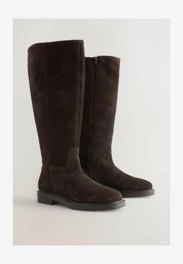 Широкие сапоги