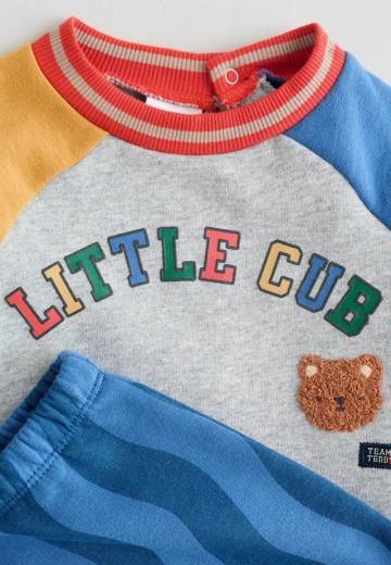 Набор одежды