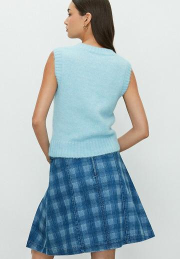 Пуловер без рукавов