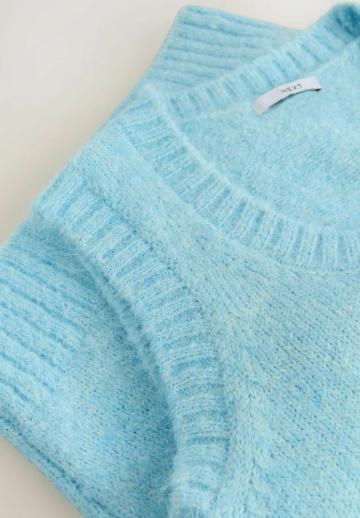 Пуловер без рукавов