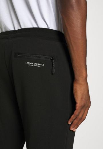 Спортивные штаны