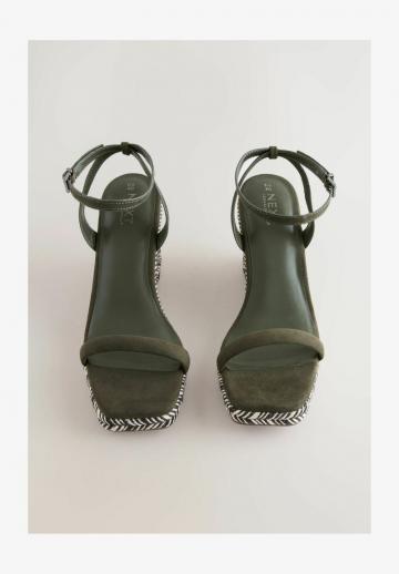 Эспадрильи