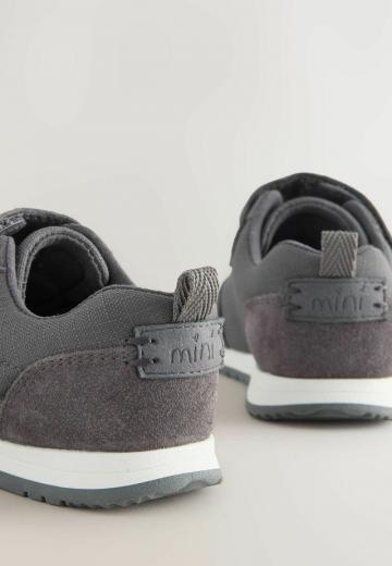 Детская обувь