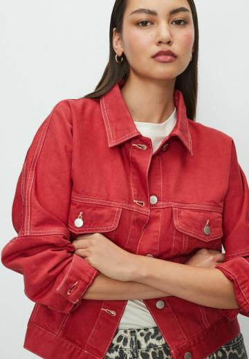 Джинсовая куртка