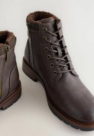 Зимние ботинки