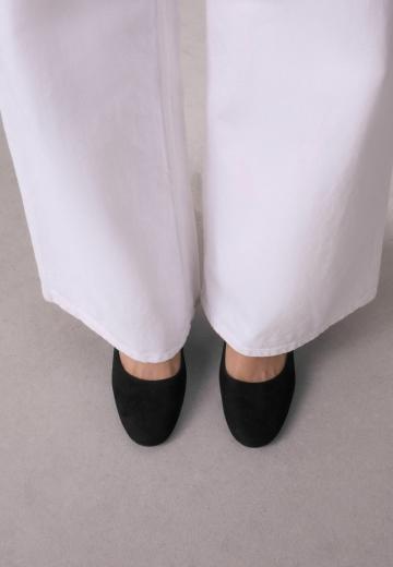 Туфли с высоким носом