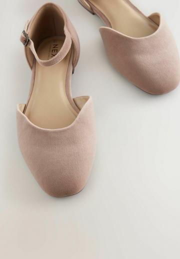 Гандбольные кроссовки