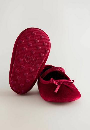 Детская обувь