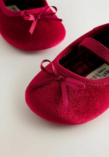 Детская обувь