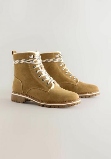 Широкие сапоги