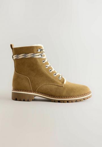 Широкие сапоги