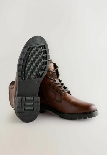 Зимние ботинки