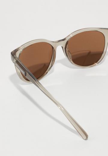 Солнечные очки