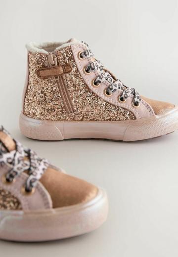 Детская обувь