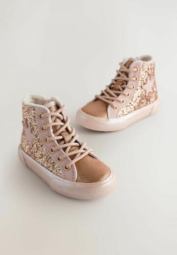 Детская обувь