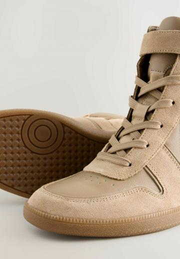 Высокие кеды