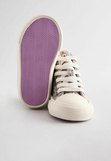 Детская обувь