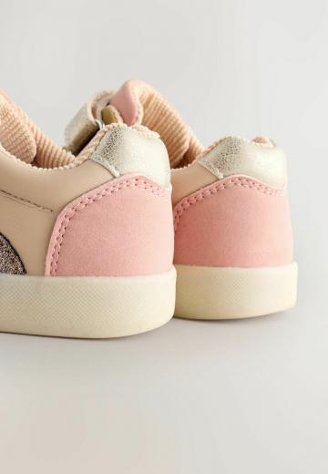 Детская обувь