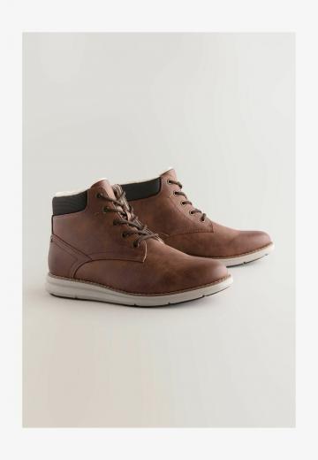 Зимние ботинки