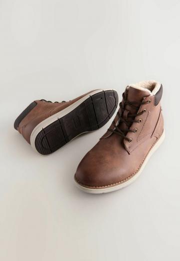 Зимние ботинки