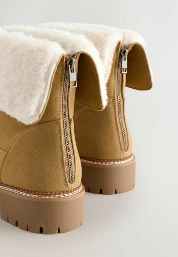 Широкие сапоги