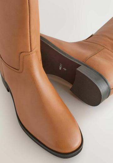 Широкие сапоги