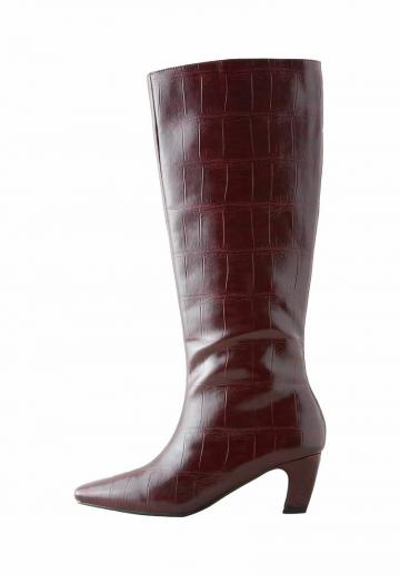 Широкие сапоги