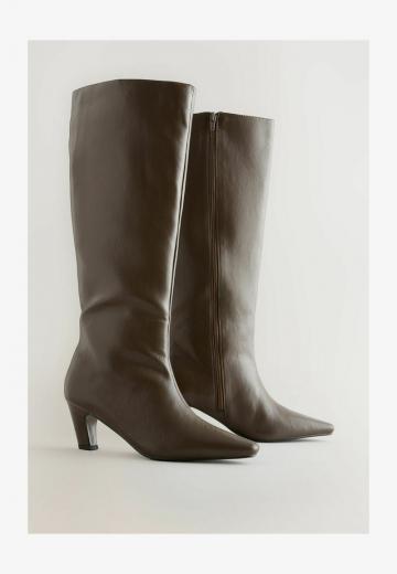 Широкие сапоги