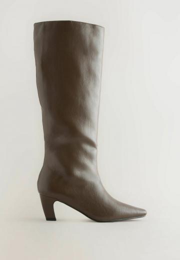 Широкие сапоги